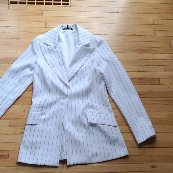 Le Chateau suit jacket - Picture 1 of 3